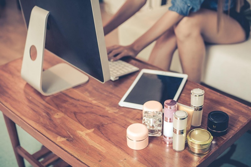 The Digital Magnificence Revolution: How On-line Platforms Remodel Skincare Purchasing